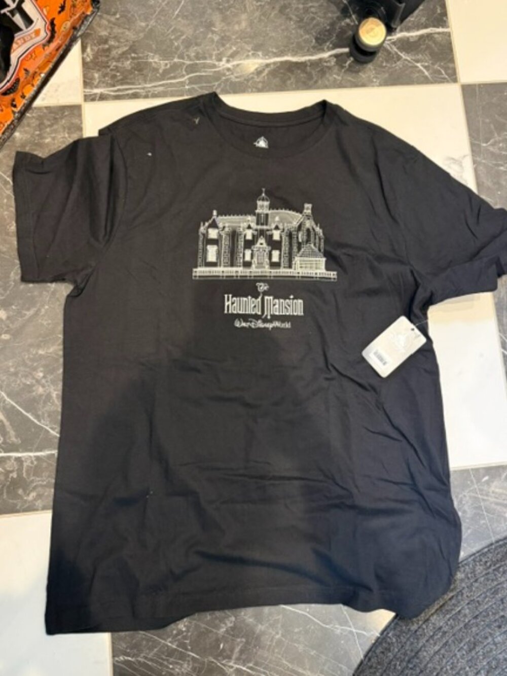 NWT Disney's Haunted Mansion Men's Large Black T-Shirt